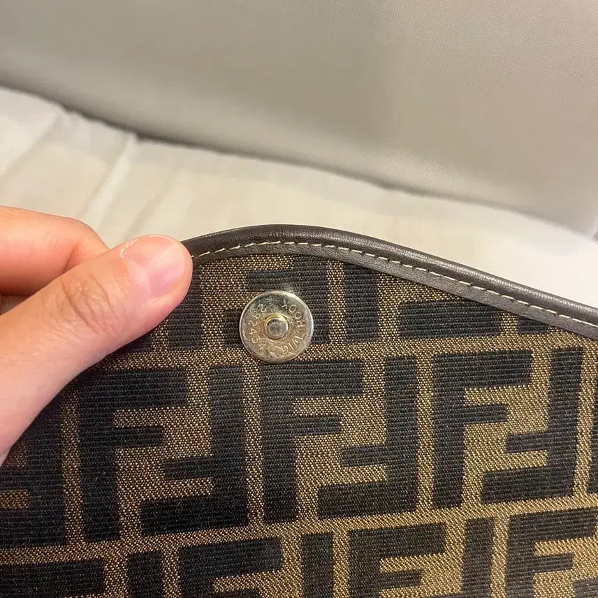 [BUNJANG] Fendi FF Logo Brown Clutch / (정품)펜디 FF 로고 브라운 클러치