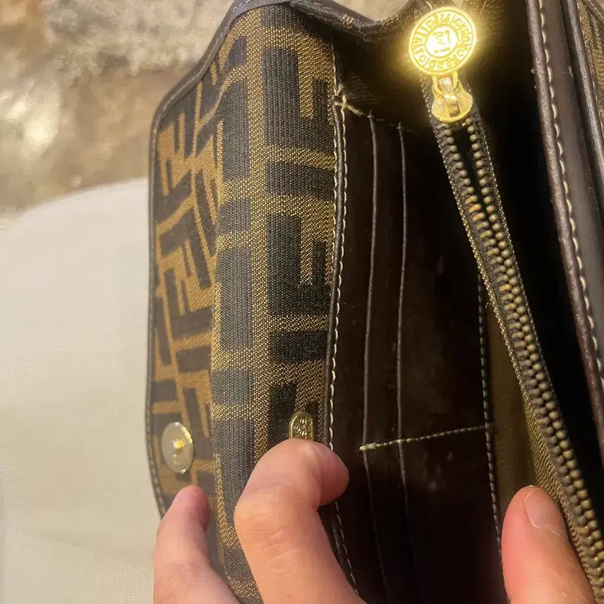 [BUNJANG] Fendi FF Logo Brown Clutch / (정품)펜디 FF 로고 브라운 클러치
