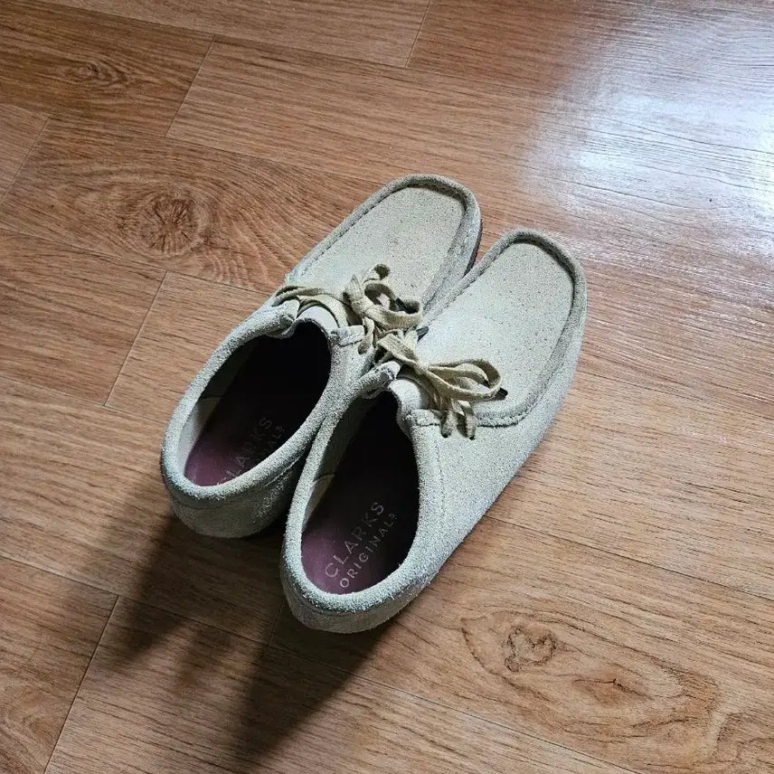 [BUNJANG] Clarks Wallabee Maple Suede Shoes / 클락스 왈라비 메이플 스웨이드 265