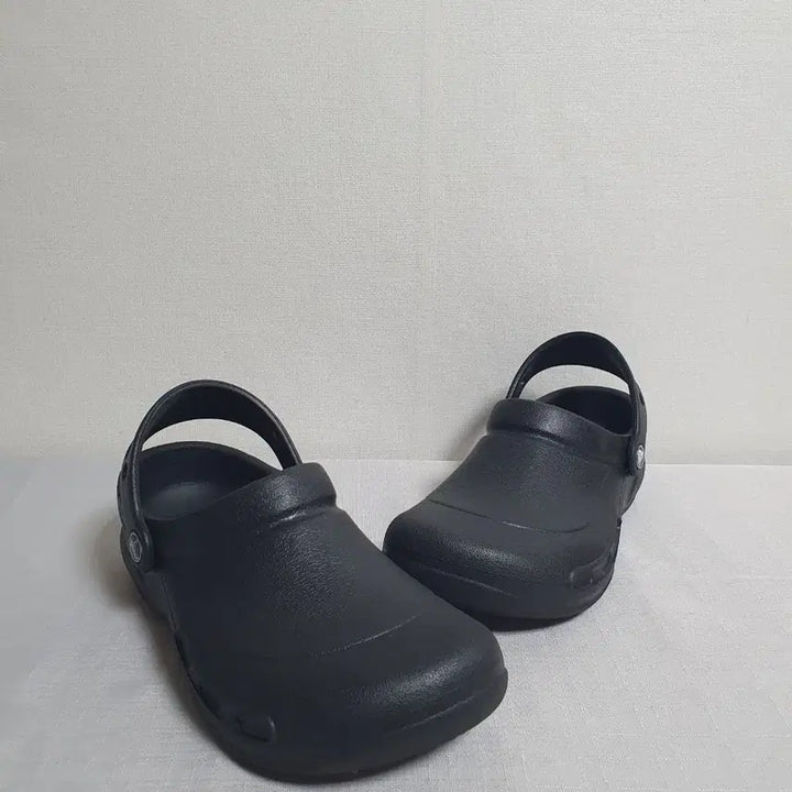 [BUNJANG] Crocs Bistro Work Clog Sandals Black / 240mm 크록스 샌들 비스트로 워크 클로그 블랙 W7