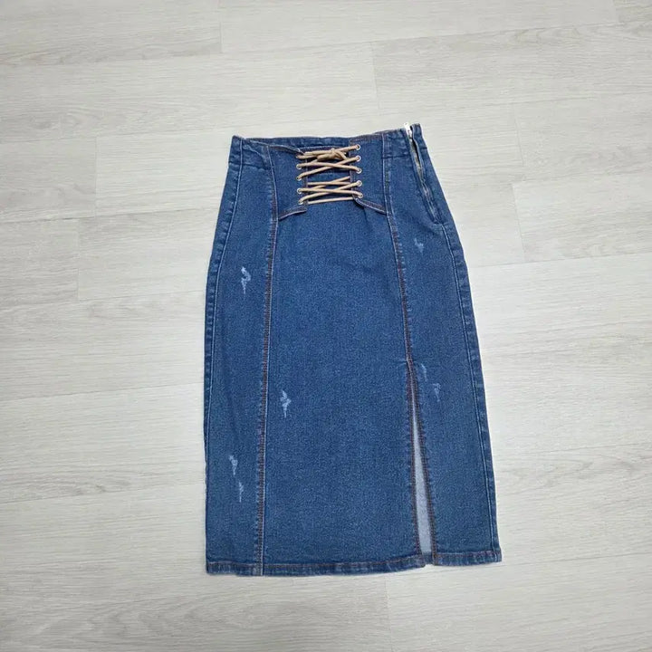 [BUNJANG] Spandex Denim Eyelet Skirt - Size S / (새제품)스판데님 아일렛 스커트 S사이즈