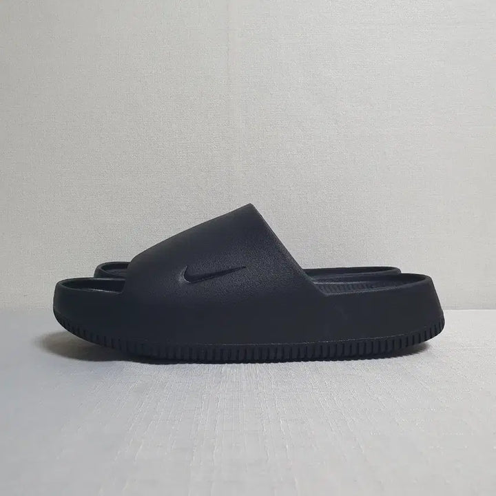 [SOLD OUT] 나이키 슬리퍼 캄 슬라이드 블랙 280mm