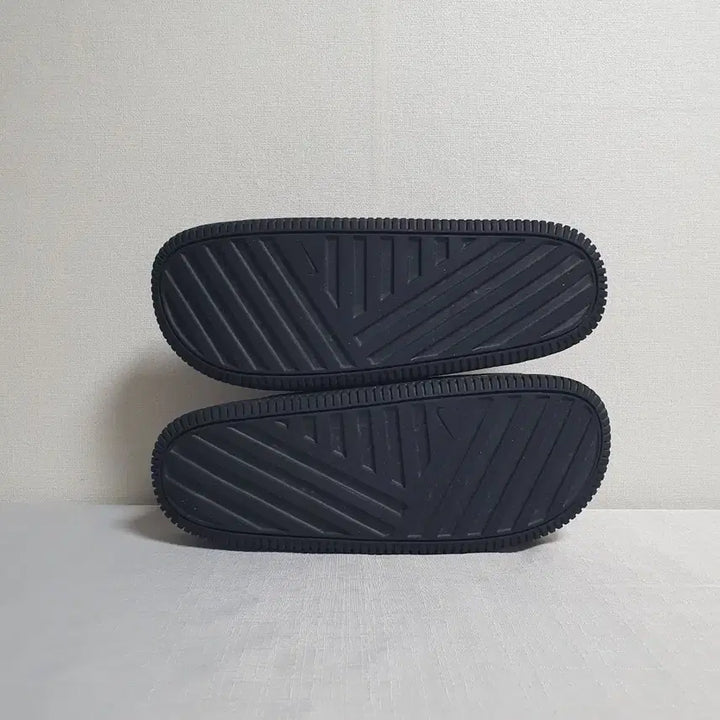 [SOLD OUT] 나이키 슬리퍼 캄 슬라이드 블랙 280mm