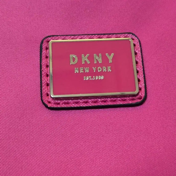 [BUNJANG] DKNY Pink Nylon Backpack / DKNY 핑크색 백팩 가방 텍보유중 거의 새상품 컨디션