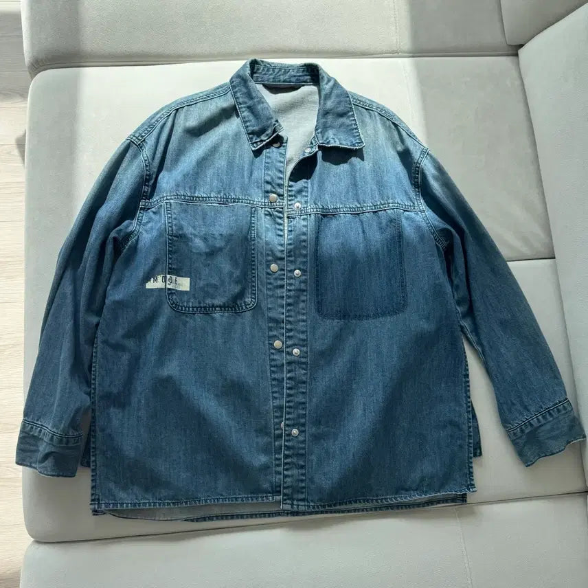 [BUNJANG] Vov Denim Shirt / 보브 데님 셔츠