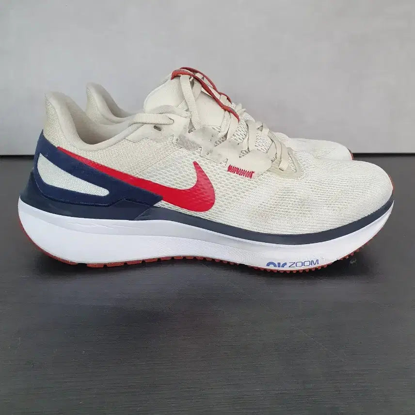 [SOLD OUT] 나이키 스트럭처 25 화이트 레이저 오렌지 (270)
