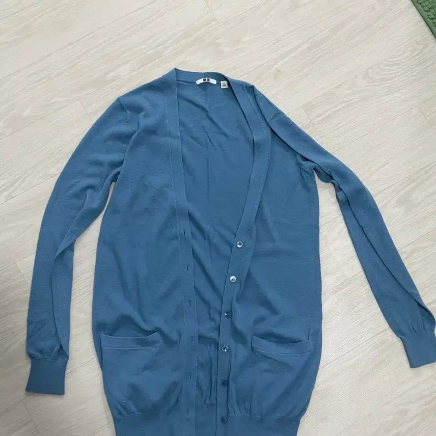 [BUNJANG] UNIQLO Cardigan / UNIQLO 가디건