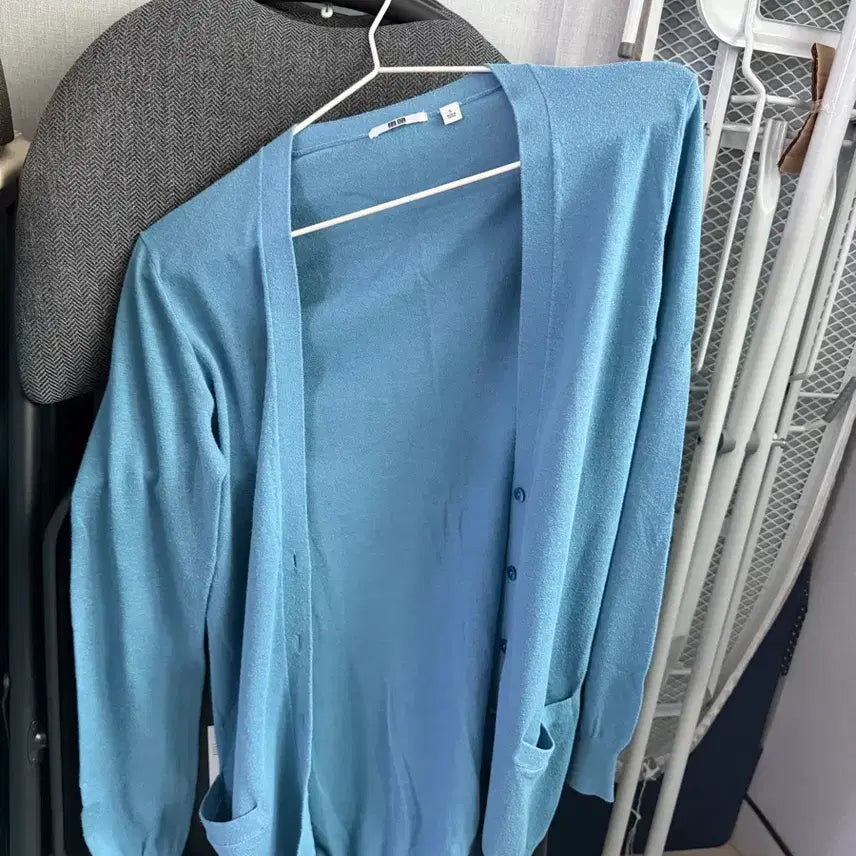 [BUNJANG] UNIQLO Cardigan / UNIQLO 가디건