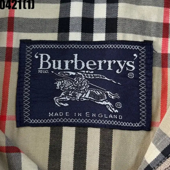 [SOLD OUT] 버버리 집업 자켓 XL