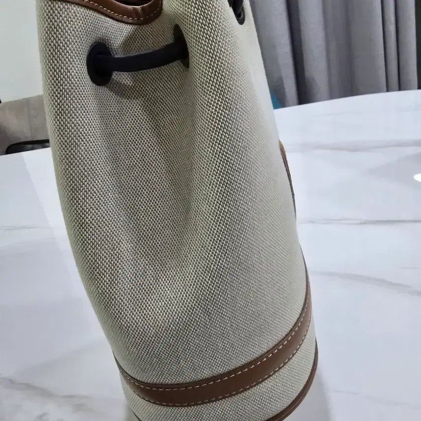 [SOLD OUT] (새상품)빈폴 버킷백