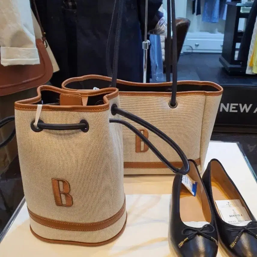 [SOLD OUT] (새상품)빈폴 버킷백