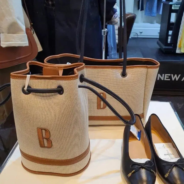 [SOLD OUT] (새상품)빈폴 버킷백