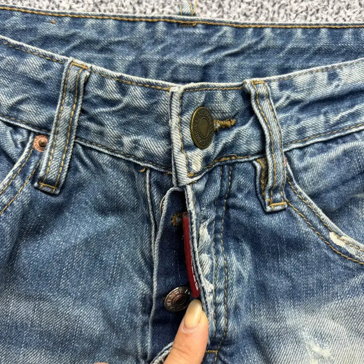 [BUNJANG] Dsquared2 Painting Wash Denim Jeans / 44 디스퀘어드2 페인팅 워싱 데님 청바지 0421J