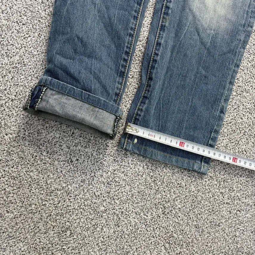 [BUNJANG] Dsquared2 Painting Wash Denim Jeans / 44 디스퀘어드2 페인팅 워싱 데님 청바지 0421J