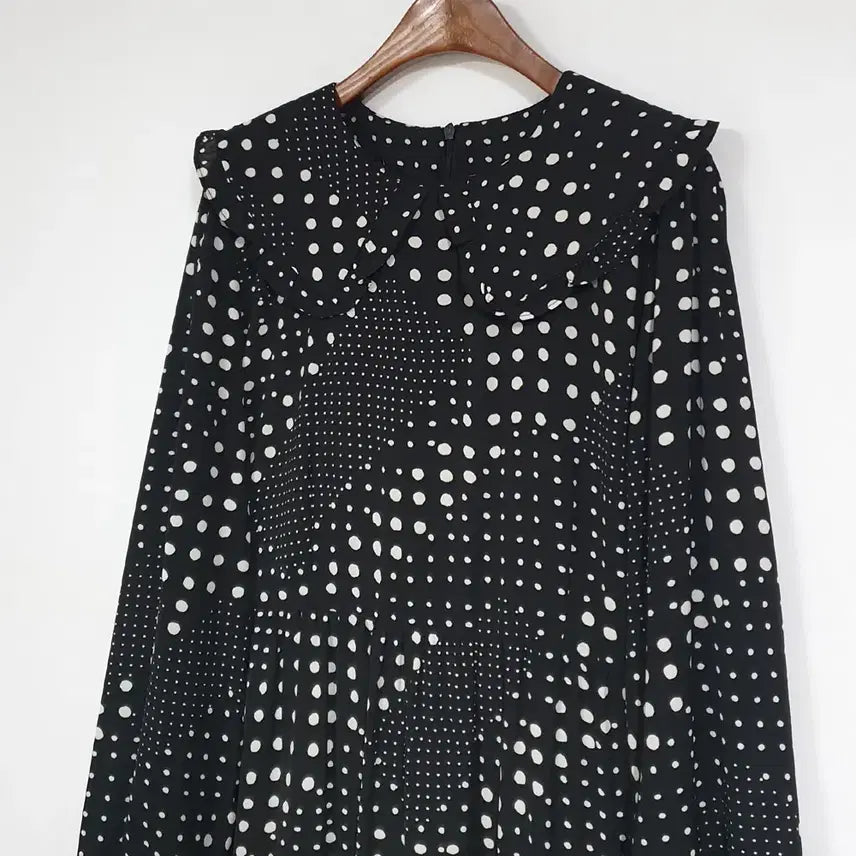 [BUNJANG] FOCUS Sailor Collar Tiered Dress / FOCUS 세일러카라 티어드원피스