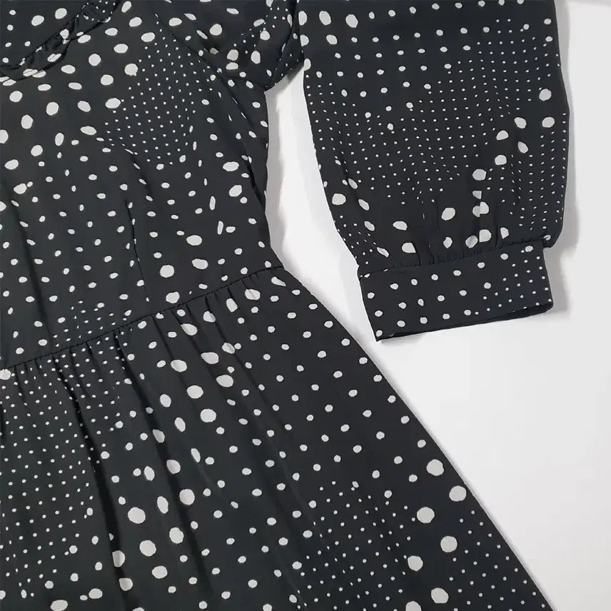 [BUNJANG] FOCUS Sailor Collar Tiered Dress / FOCUS 세일러카라 티어드원피스