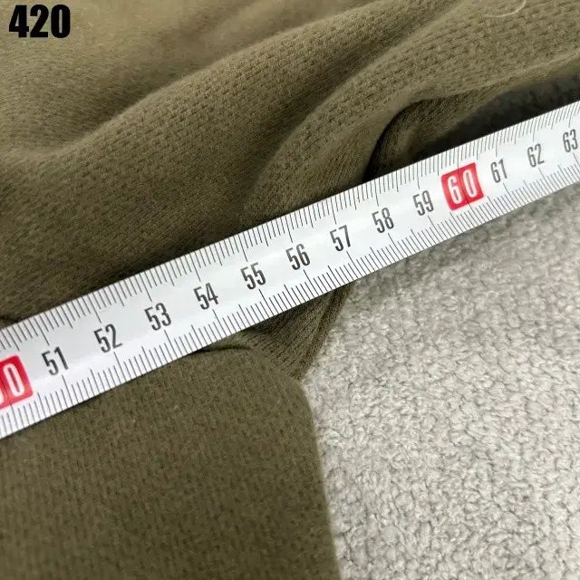 [BUNJANG] National Geographic Khaki Pocket Sweatshirt / 내셔널지오그래픽 맨투맨 티셔츠 카키색