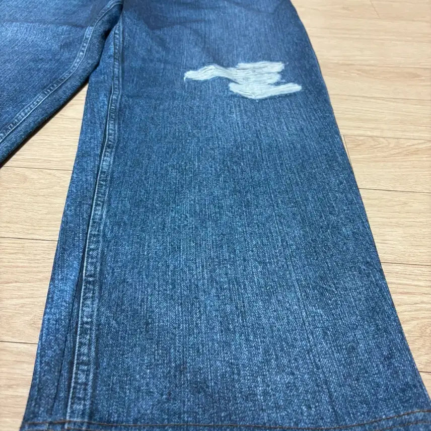 [BUNJANG] SSZ Digital Denim Print Sweatpants Blue L / SSZ 24aw 디지털 데님 전사프린트 스웻팬츠 블루 L