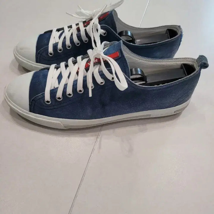 [BUNJANG] Prada Linea Rossa Suede Sneakers / 프라다 리네아 로사 스웨이드 스니커즈 (7.5 / 국내 270 추천)