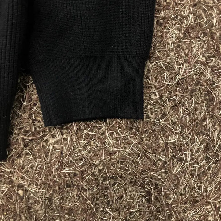 [SOLD OUT] XL 게스 니트 집업 가디건 자켓