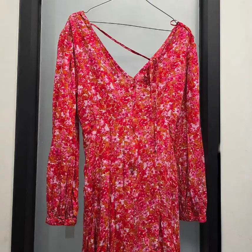 [BUNJANG] Lost &amp; Wander 2024 Dress / 2024 로스트앤완더 원피스 m