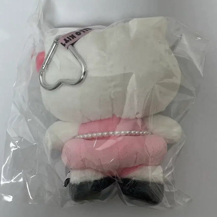 [SOLD OUT] [KREAM 정품] 지수 X 헬로키티 콜라보 오리지널 키링 (박스/카드