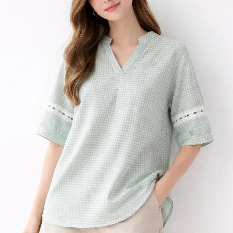 [SOLD OUT] 브이넥 체크 반팔 블라우스
