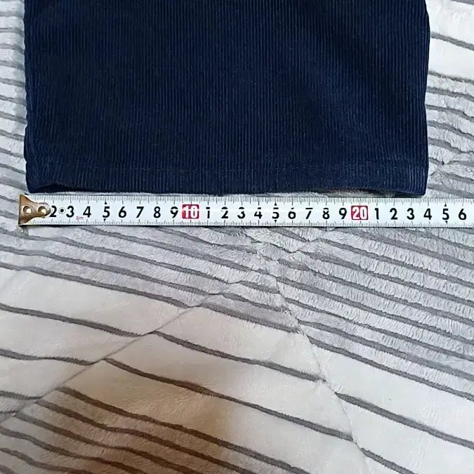 [BUNJANG] OOTJ Wide Corduroy Pants / OOTJ 와이드 코듀로이팬츠 26인치 기장106