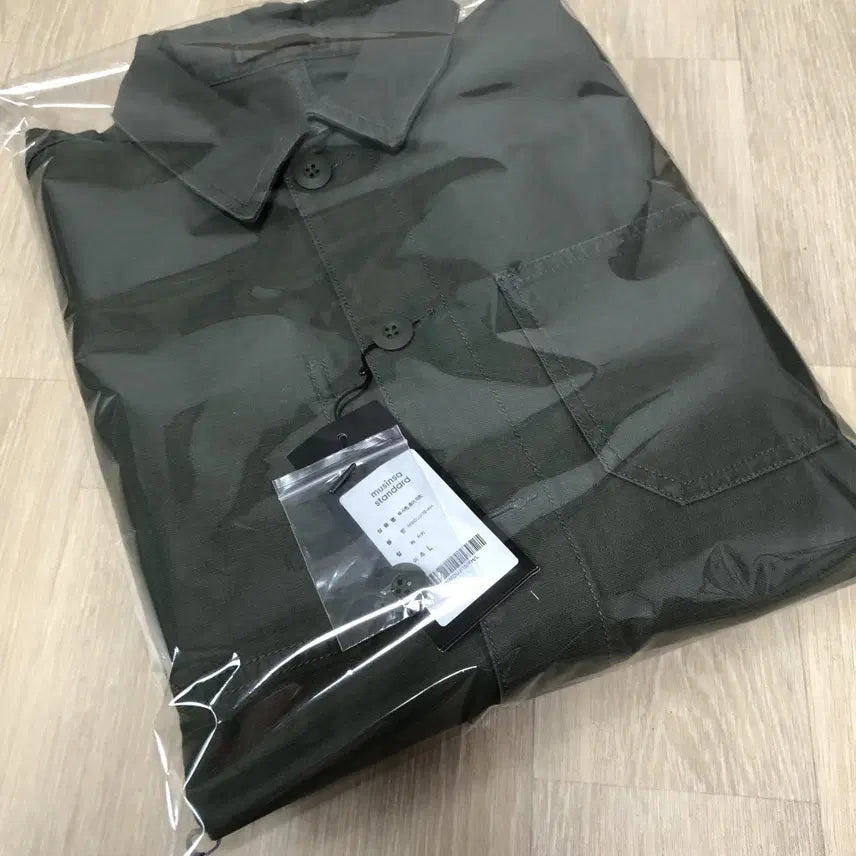 [BUNJANG] Musinsa Standard Cotton Back Sateen Chore Work Jacket / M) 새상품 무탠다드 코튼 백사틴 초어 워크 자켓 카키 &amp; 네이비