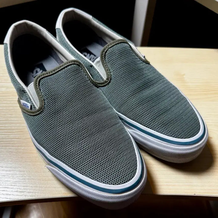 [BUNJANG] Vans Olive Collaboration Slip-On Sneakers / 반스 vans 슬립온 올리브 콜라보 280