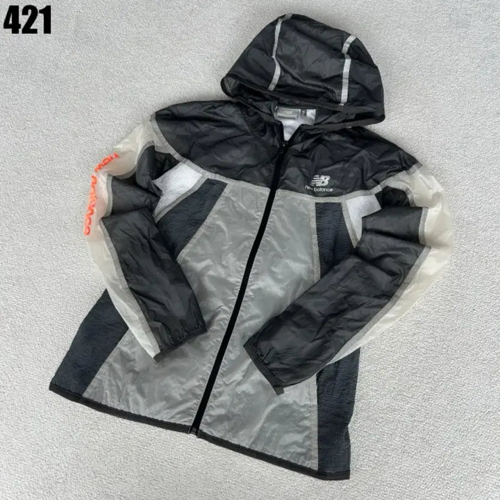 [BUNJANG] New Balance Windbreaker Hooded Jacket (Black/Gray) / 뉴발란스 바람막이 후드 블랙/그레이