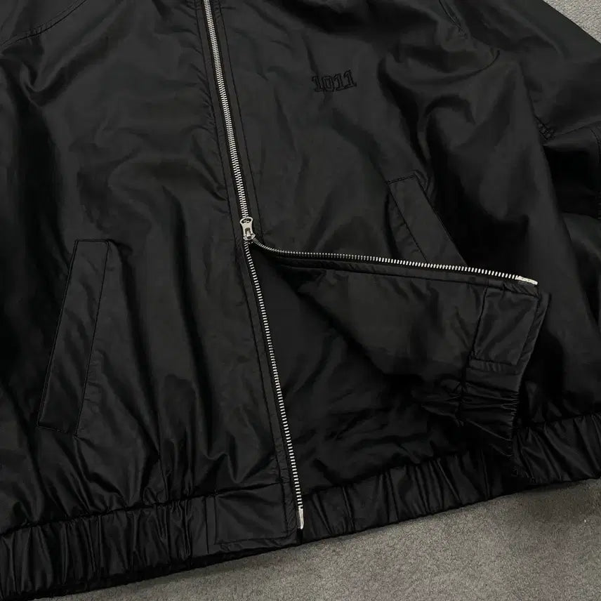 [BUNJANG] F 1011 Gallery Embroidered Logo Leather Two-Way Zip-Up Jacket / F 1011갤러리 자수 로고 레더 투웨이 집업 자켓