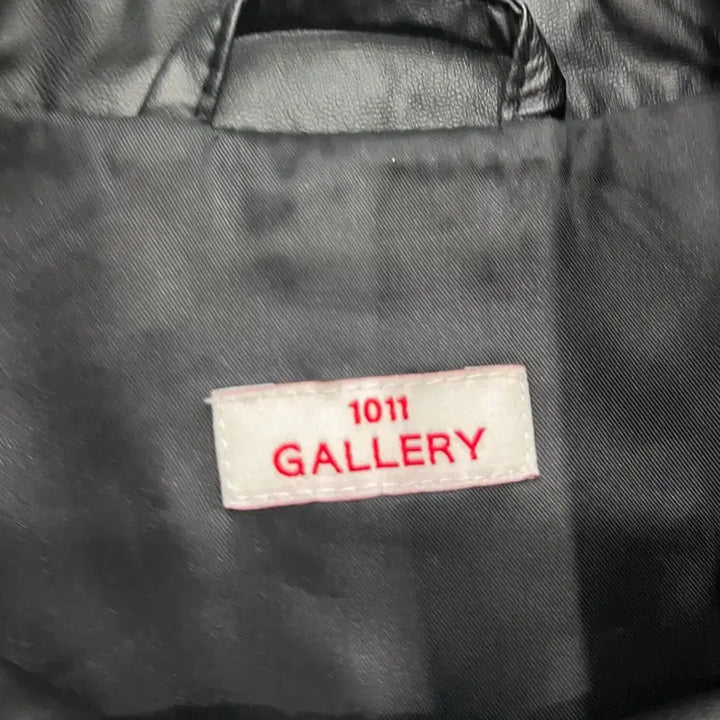 [BUNJANG] F 1011 Gallery Embroidered Logo Leather Two-Way Zip-Up Jacket / F 1011갤러리 자수 로고 레더 투웨이 집업 자켓