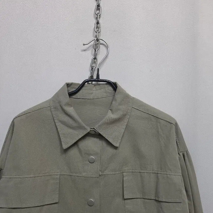 [BUNJANG] Khaki Crop Shirt Jacket / 카키색 크롭 셔츠 자켓