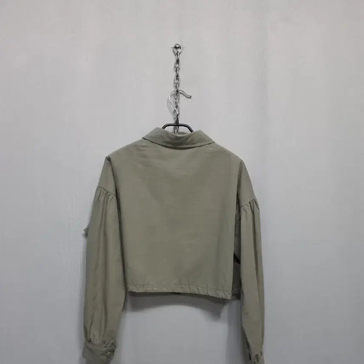 [BUNJANG] Khaki Crop Shirt Jacket / 카키색 크롭 셔츠 자켓