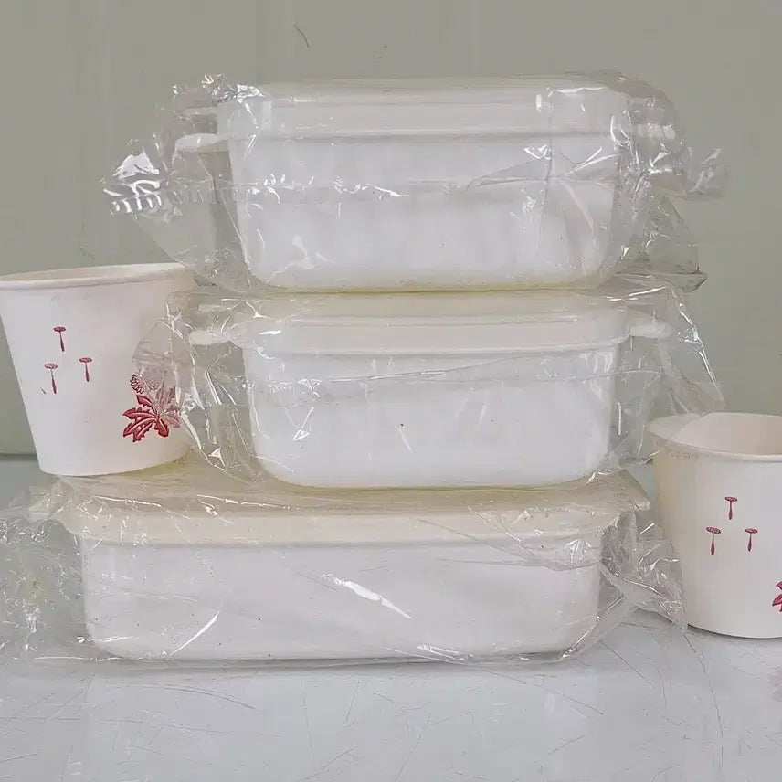 [BUNJANG] Peerless Cosmetics Promotional Items Airtight Containers Set / 근대사 수집 자료 옛날 피어리스 화장품 판촌물 밀폐용기 3점