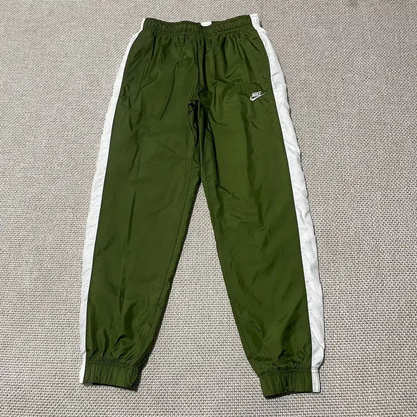 [BUNJANG] Nike Woven Training Pants (M) / M 나이키 우븐 트레이닝복 바지 하의 B.7684