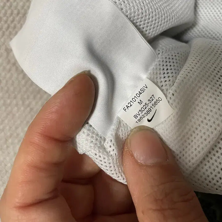 [BUNJANG] Nike Woven Training Pants (M) / M 나이키 우븐 트레이닝복 바지 하의 B.7684