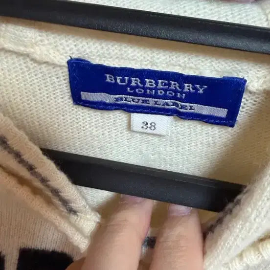 [BUNJANG] Burberry Blue Label Hoodie / 버버리 블루라벨 후드티