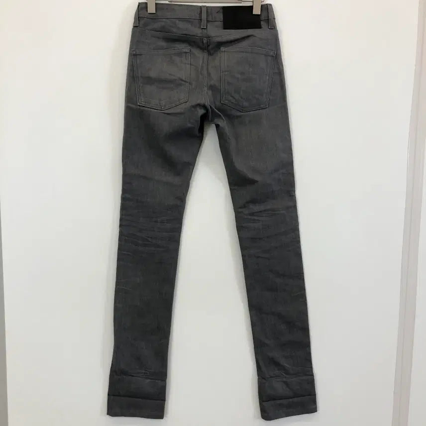 [SOLD OUT] 네이키드앤페이머스 그레이 셀비지데님 28-29