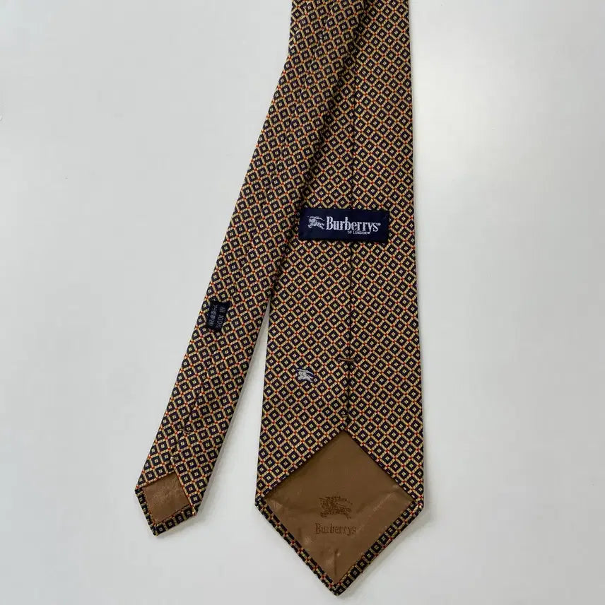 [SOLD OUT] 버버리 (Burberry) 심플로고 정품 명품넥타이