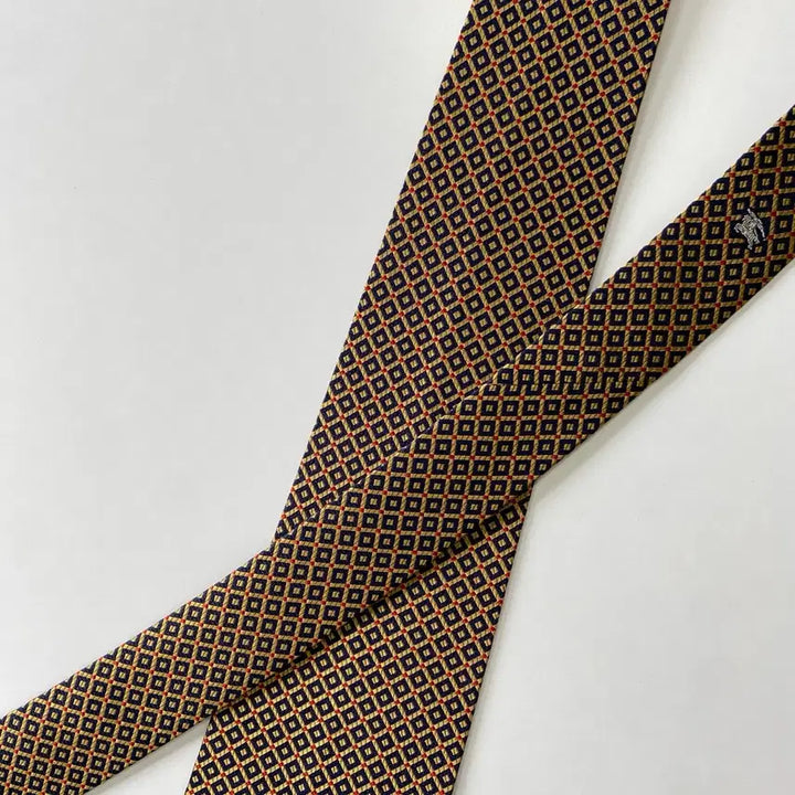 [SOLD OUT] 버버리 (Burberry) 심플로고 정품 명품넥타이