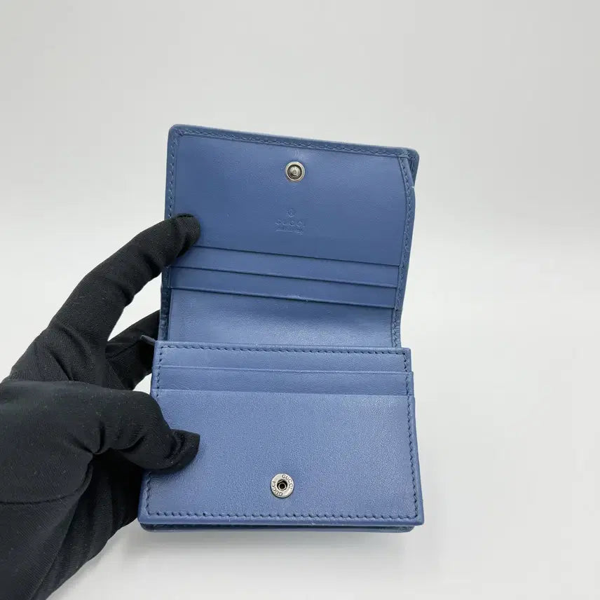 [BUNJANG] Gucci GG Marmont Light Blue Quilted Leather Matelassé Bifold Wallet / 구찌 GG 마몽 라이트블루 퀄팅 레더 마틀라세 반지갑 466492