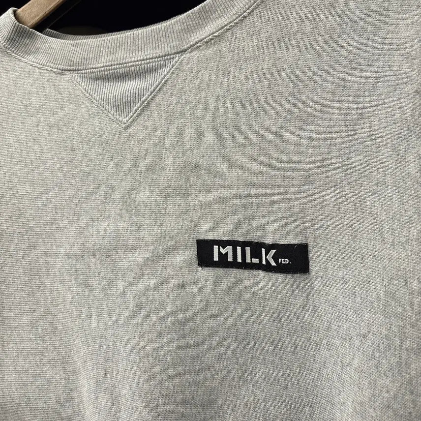 [BUNJANG] Champion x Milkfed Reverse Weave Logo Patch Sweatshirt / 챔피온X밀크페드 리버스위브 로고패치 헤비코튼 스웻셔츠 N1236