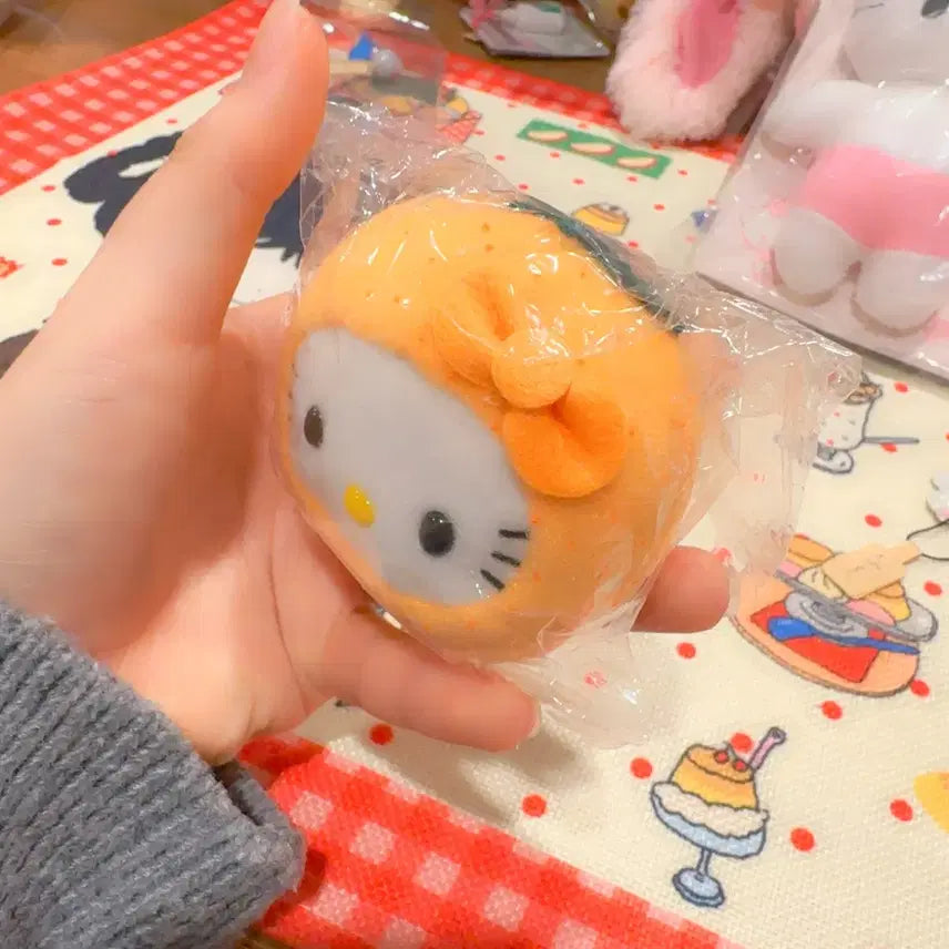 [BUNJANG] Sanrio Hello Kitty Orange Doll / 고전 산리오 헬로키티 귤 오렌지 인형