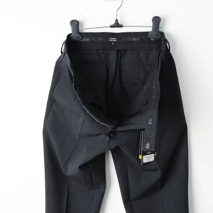 [BUNJANG] Musinsa Tapered Turn-Up Hidden Banding Crop Slacks / 32/새상품 무신사 테이퍼드 턴업 히든 밴딩 크롭 슬랙스