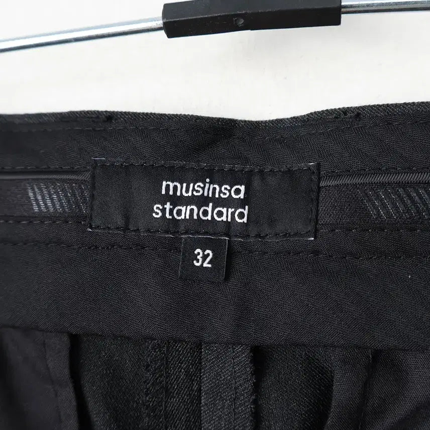 [BUNJANG] Musinsa Tapered Turn-Up Hidden Banding Crop Slacks / 32/새상품 무신사 테이퍼드 턴업 히든 밴딩 크롭 슬랙스