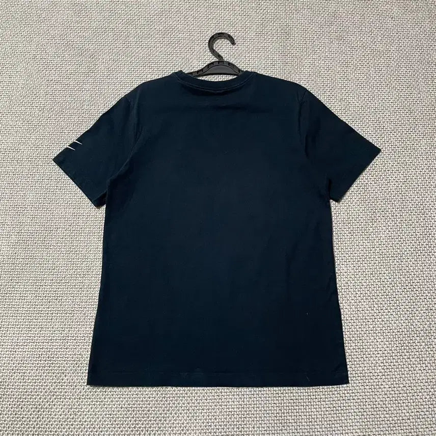 [BUNJANG] Nike Swoosh Round Short Sleeve T-shirt / M 나이키 스우시 라운드 반팔티 B.7618
