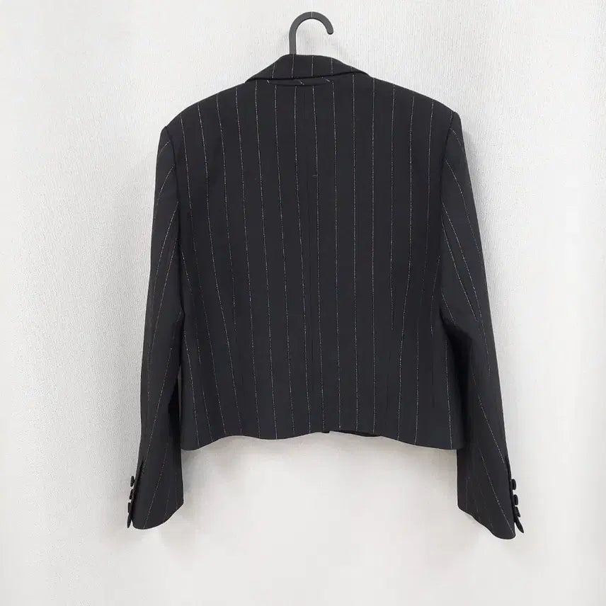 [BUNJANG] Claudie Pierlot Cropped Jacket / 끌로디피에로 크롭 자켓