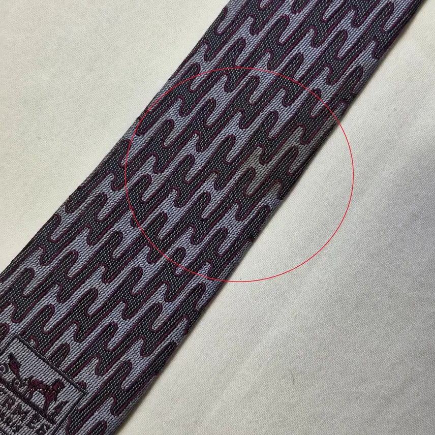 [BUNJANG] Hermes Lavender Burgundy Wave Silk Tie / 에르메스 라벤더 버건디 웨이브 넥타이